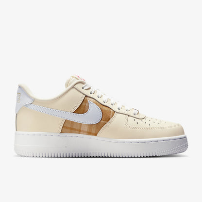 Nike Air Force 1 Women's Breathable Lightweight Classic Sneakers IH7352-001
