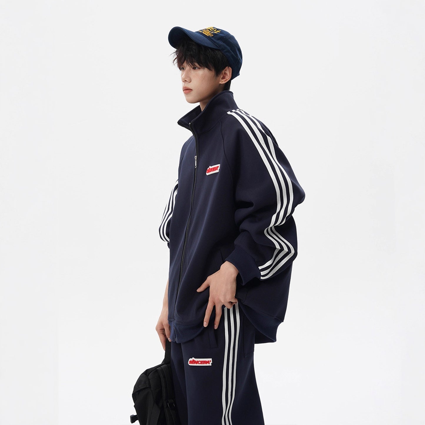 Stripe Sports Suit for Men and WomenWinter College Style Loose Casual Hoodie and Sweatpants Couple Two-piece Set